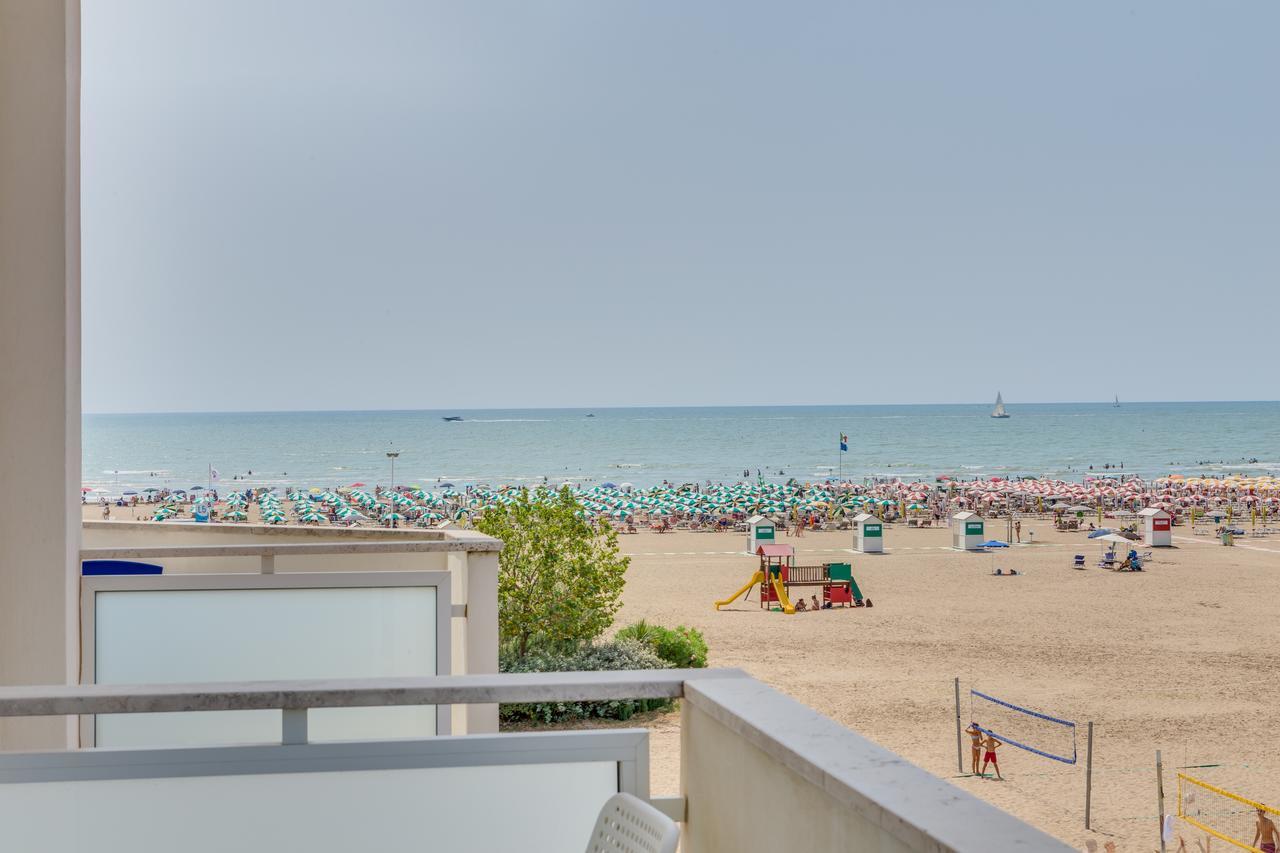 Hotel Garni' Serena Caorle Exterior photo