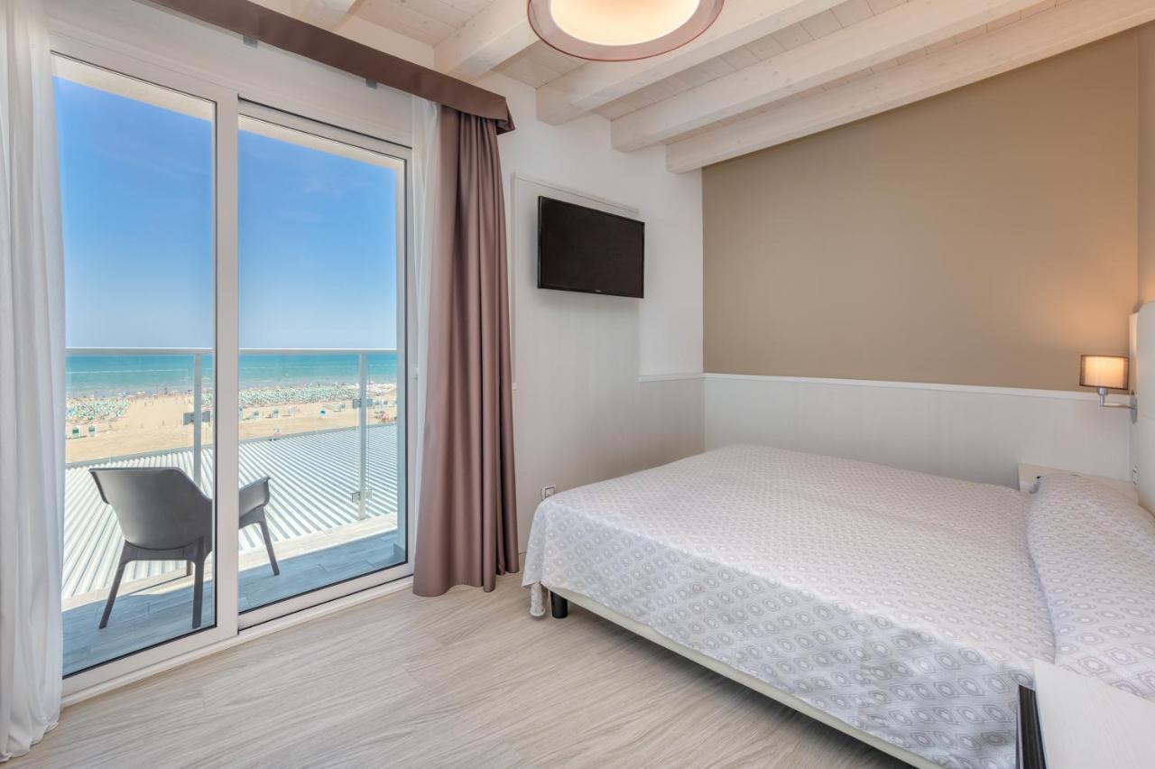 Hotel Garni' Serena Caorle Exterior photo