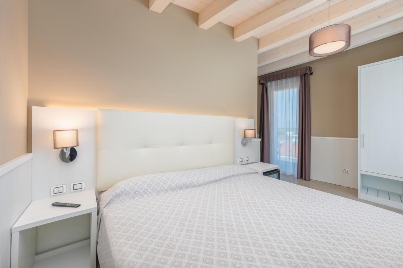 Hotel Garni' Serena Caorle Exterior photo