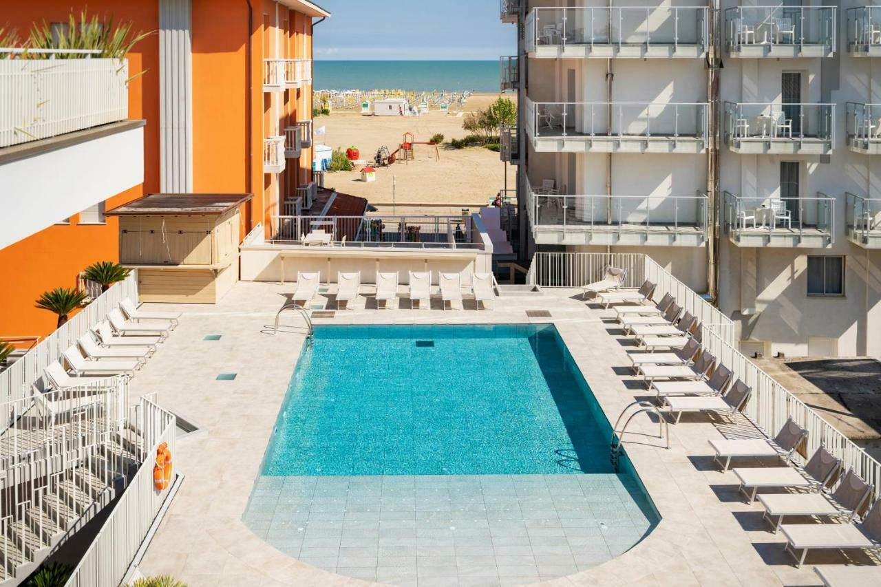Hotel Garni' Serena Caorle Exterior photo